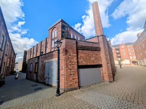 Photo 3- click for photo gallery